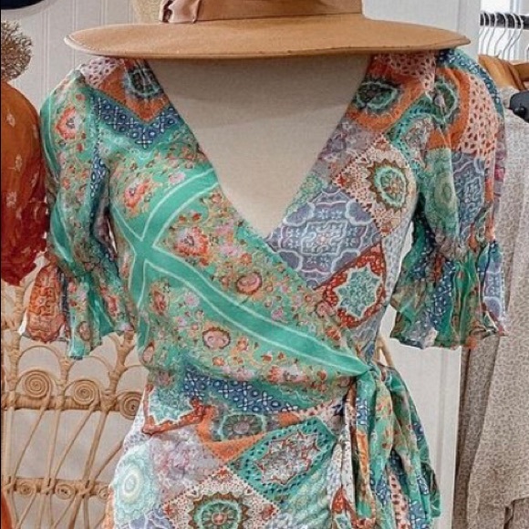 Dresses & Skirts - Dress